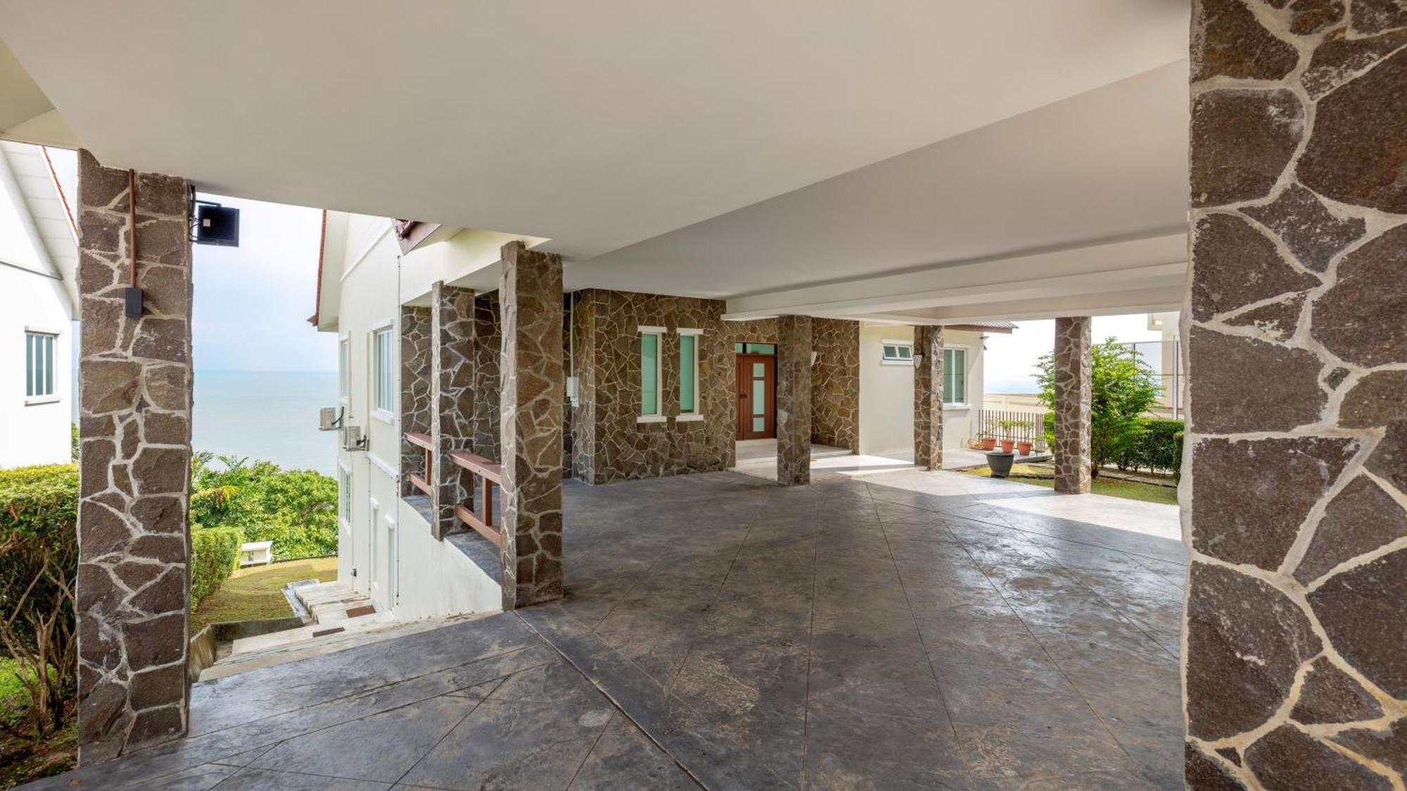 Panoramic Seaview Holiday Home - Batu Ferringhi Exterior photo