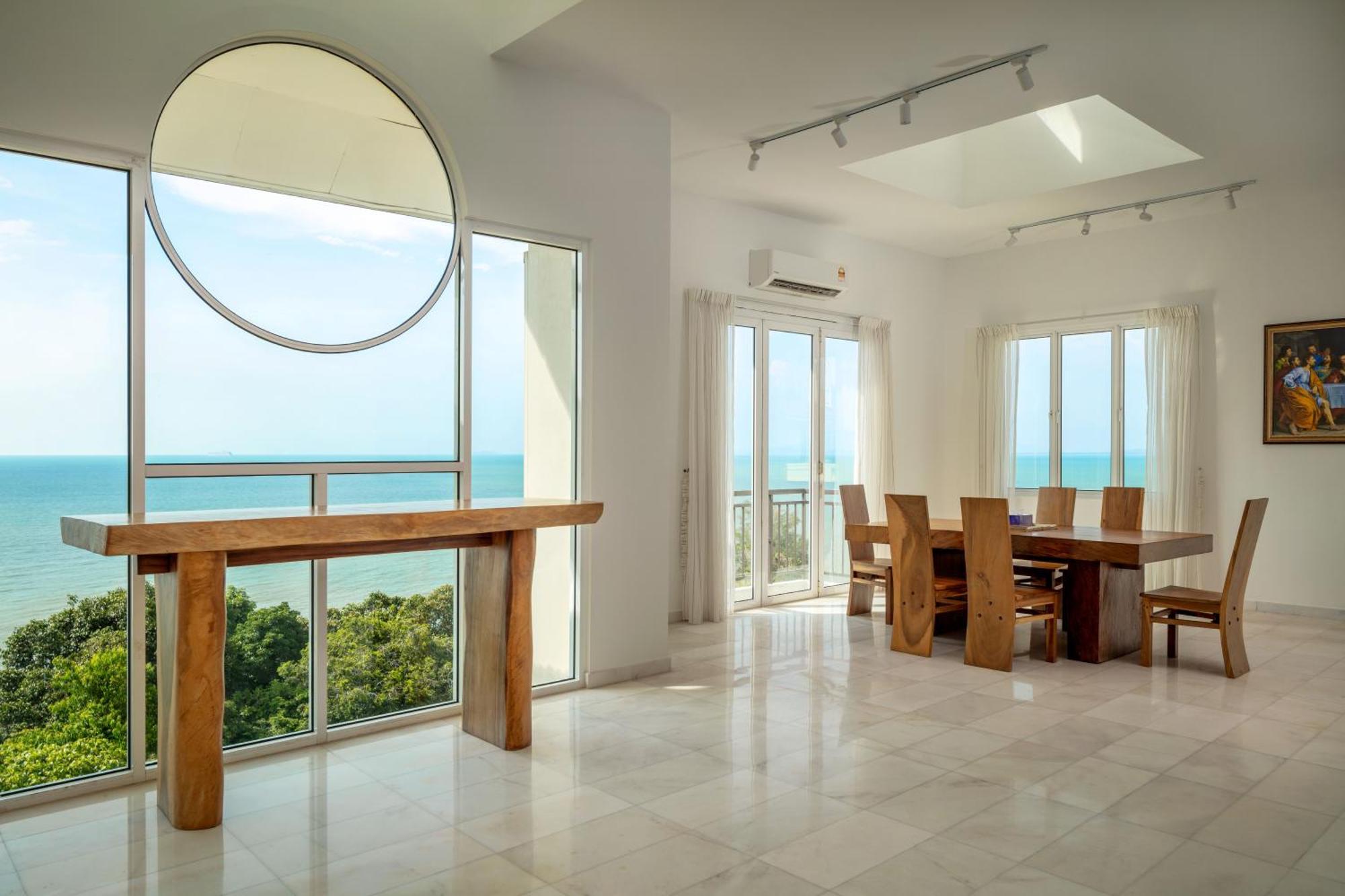 Panoramic Seaview Holiday Home - Batu Ferringhi Exterior photo